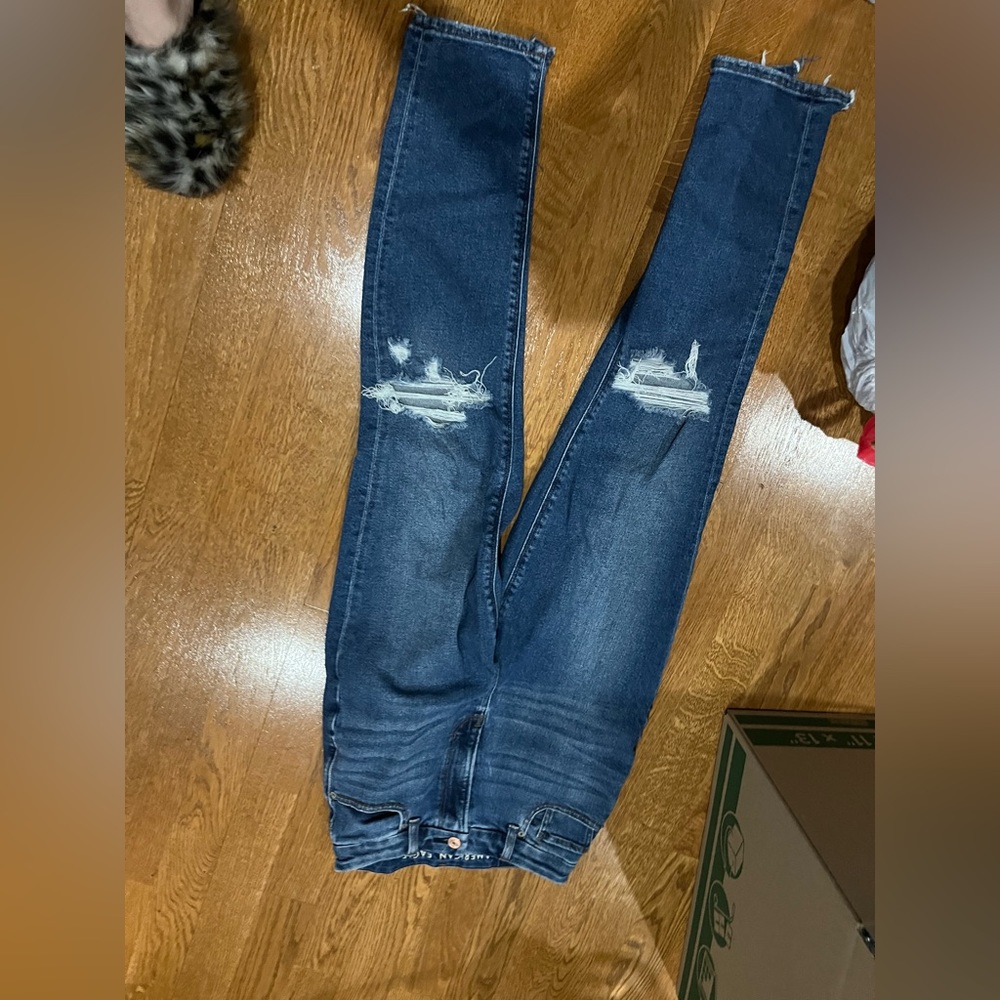 american eagle dark blue ripped jeans size 0